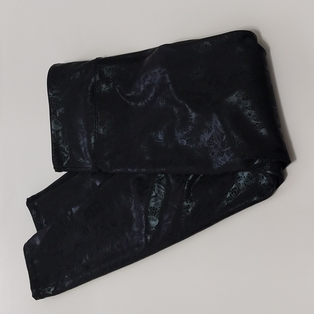 Heroine Sport Faux Leather Leggings